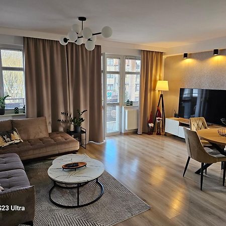 Apartament W Centrum Z Widokiem Na Jeziorko Ketrzyn Exterior photo